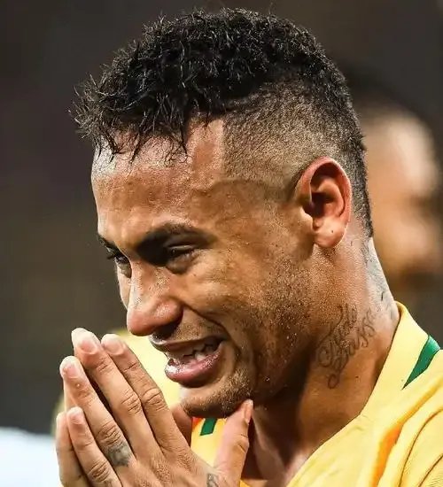 爱游戏体育- 内马尔落选 