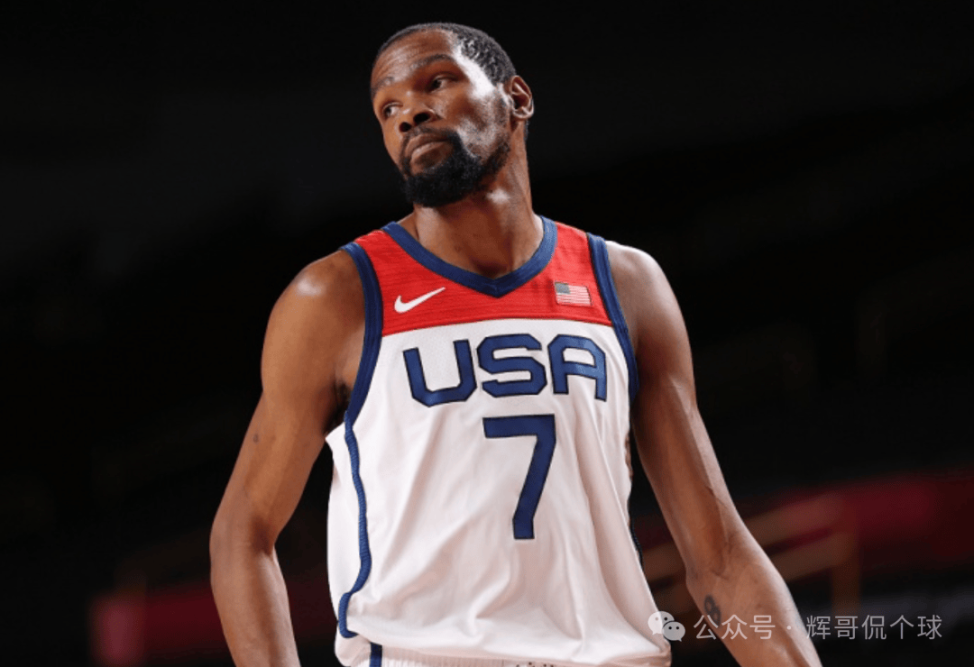 爱游戏-关于杜兰特回归赛场，高光表现首场状态亮眼，美国队观众沸腾！的信息