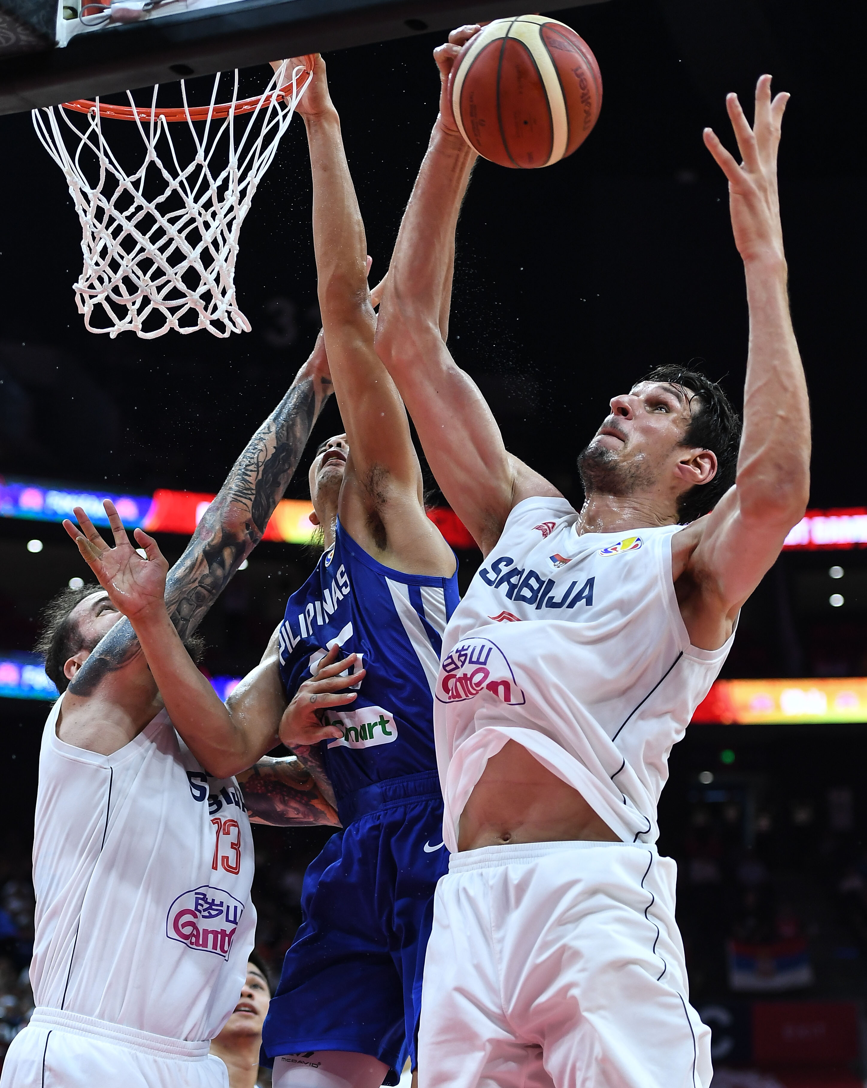 爱游戏体育-关于Ning迎来十二赛季高光表现，塞尔维亚队球迷沸腾！的信息